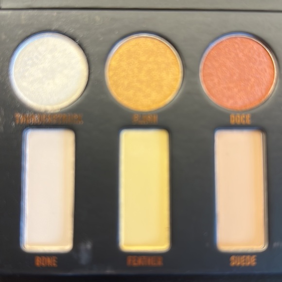 Kat Von D Metal Matte mini eyeshadow palette - Picture 2 of 5